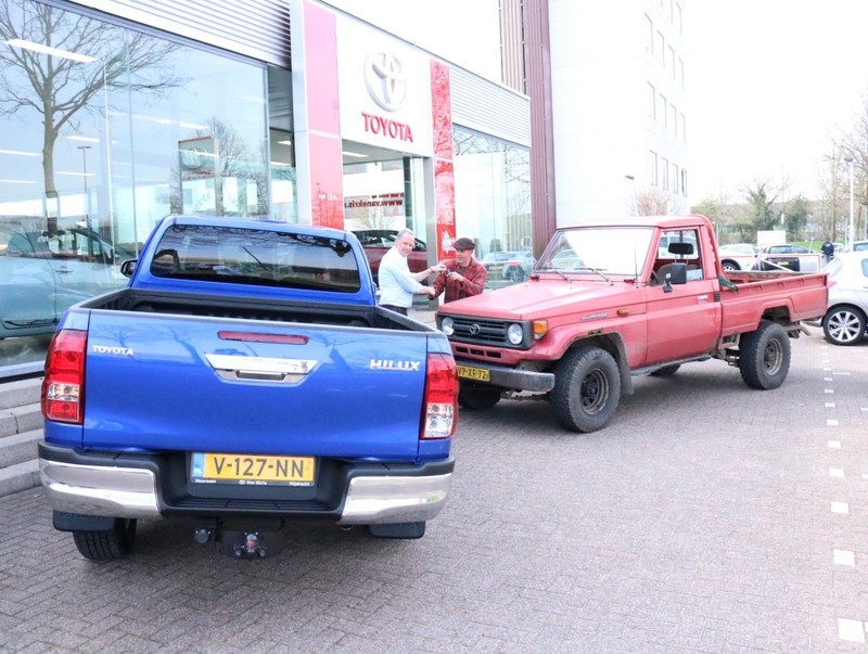 LandCruiser Pick up Van Ekris 