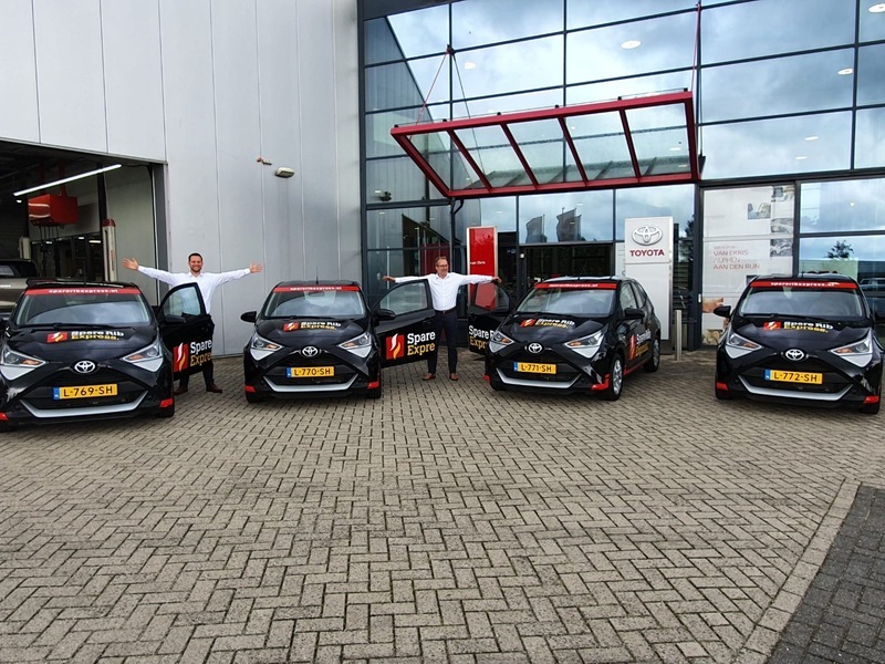 Van Ekris Toyota en Sparerib Express Alphen aan den Rijn met de Aygo 
