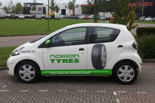 De Klok autobanden gaat met Aygo's verder