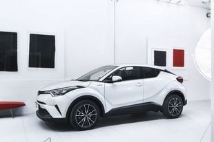 TOYOTA C-HR actie bij Van Ekris