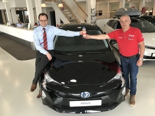 Van Ekris sponsor Brandweer Mijdrecht met de Alpe d' HuZes