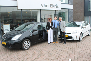 Beide in een Full Hybrid Prius!