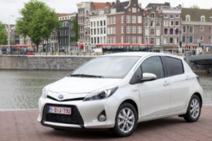 Wat er niet op zit, kan ook niet stuk (Yaris Hybride)